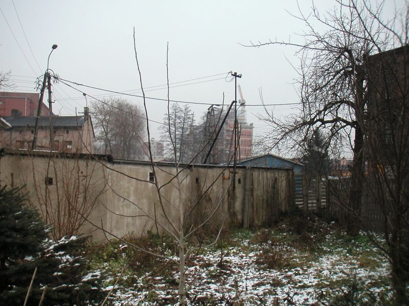 29 ceglany mur płot.jpg