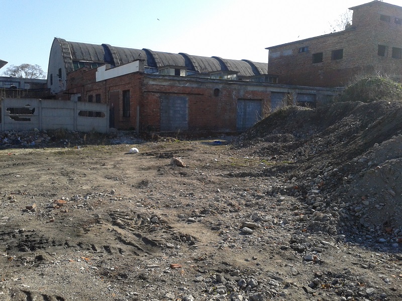 37 zwały gruzy cd.jpg