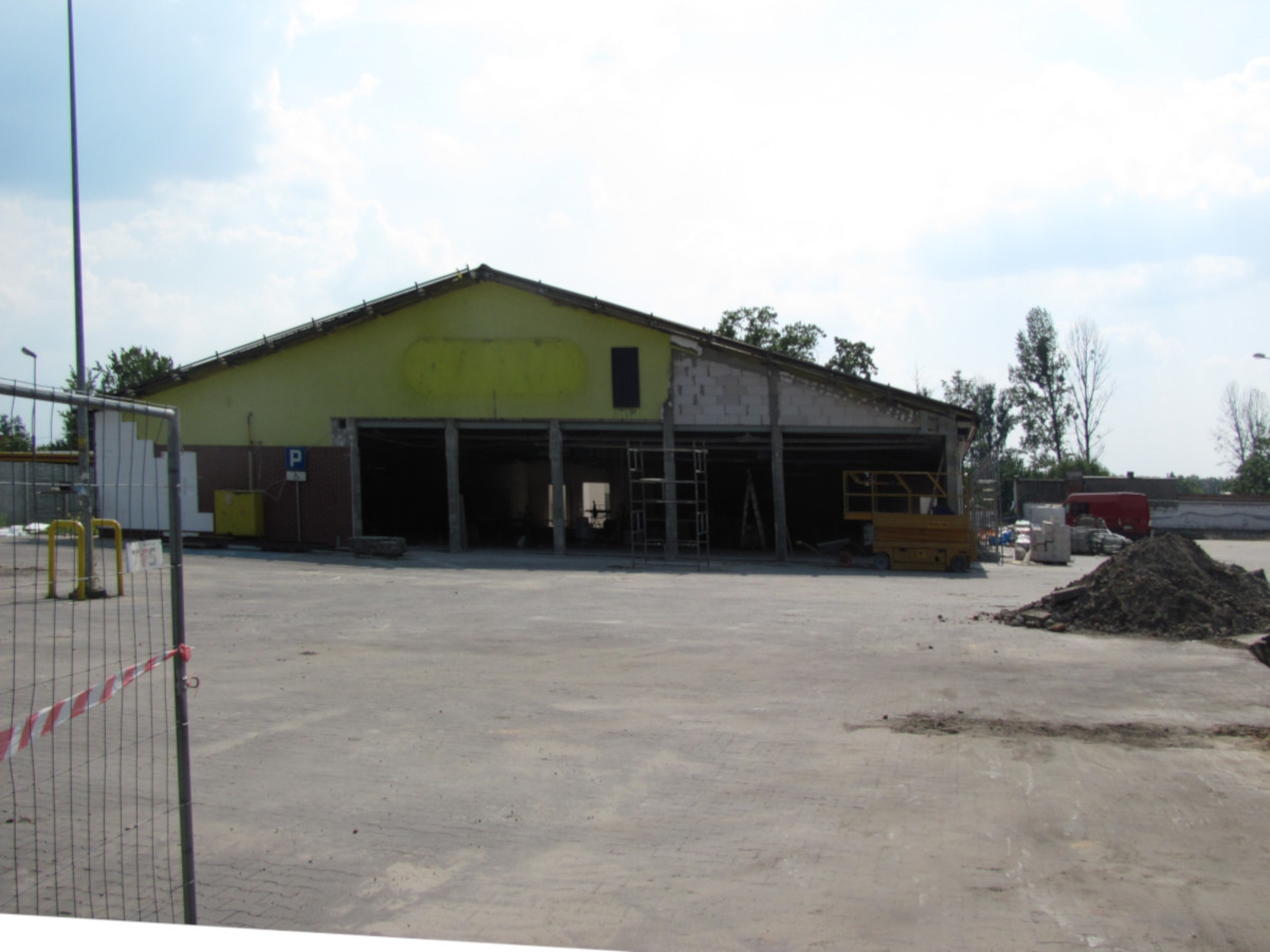 Biedronka Remont przebudowa.JPG