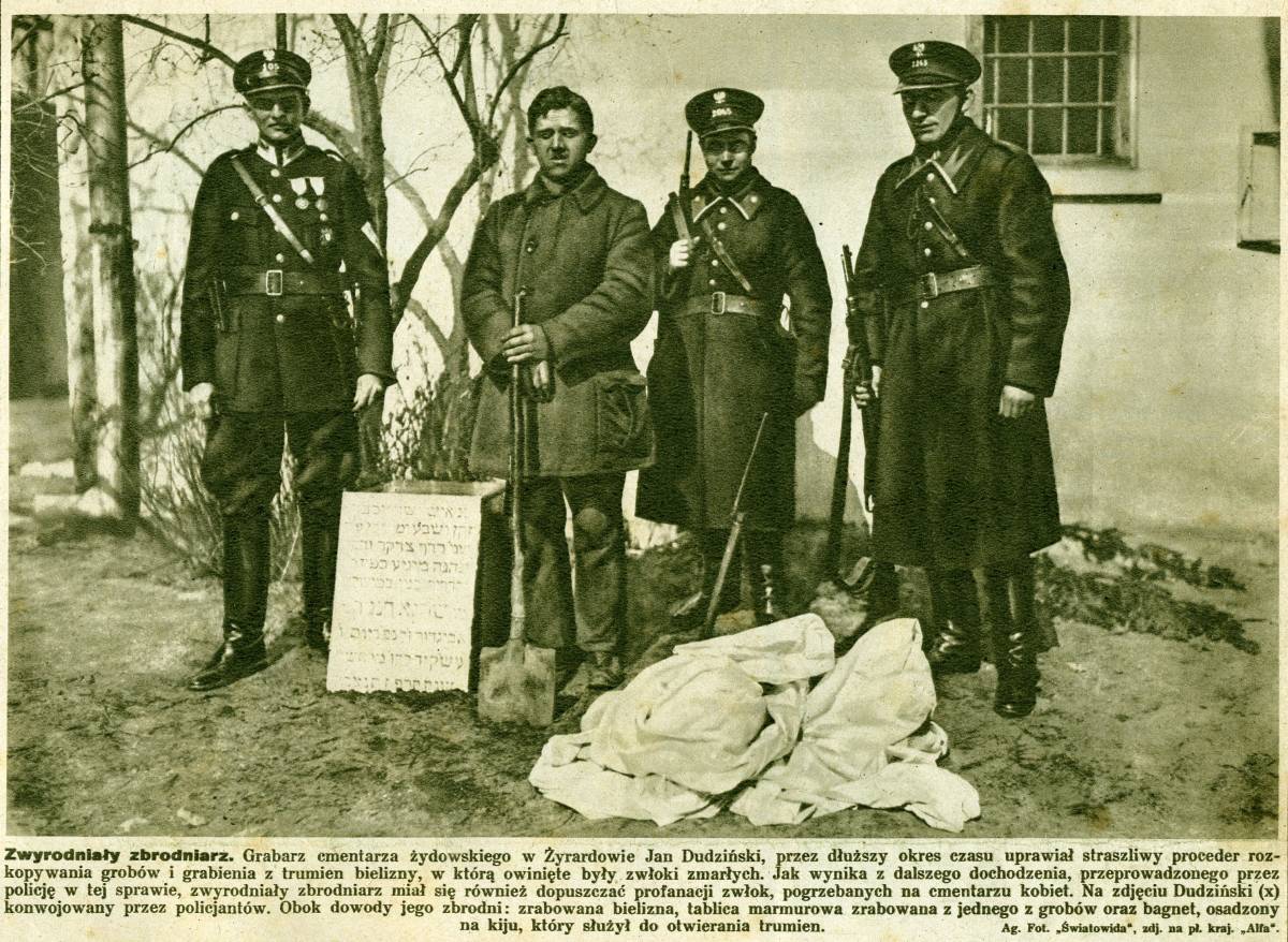 Zwyrodniały Zbrodniarz Jan Dudziński grabarz cmentarza żydowskiego.jpg