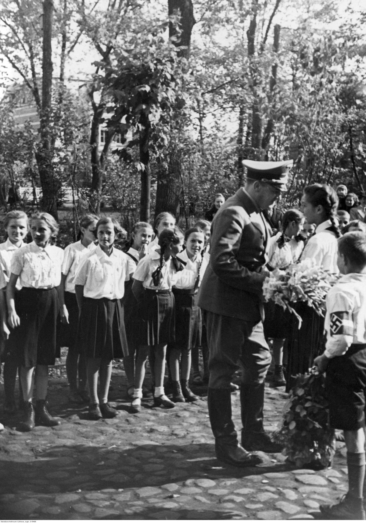 Hans Frank w Żyrardowie.jpg