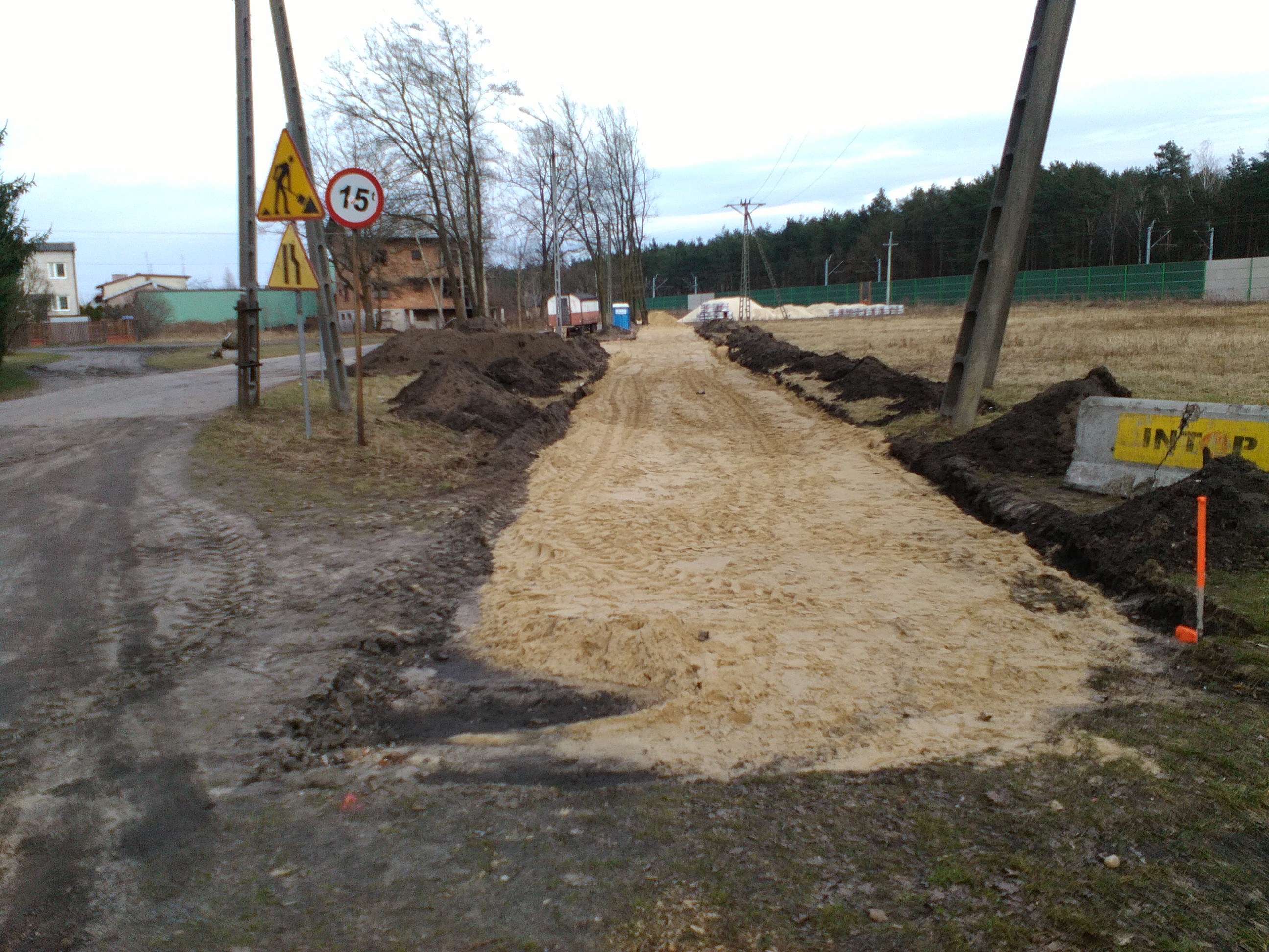 ścieżka do lasu 1.jpg