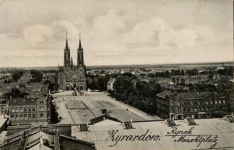 Rynek w Żyrardowie 1911 przód.jpg
