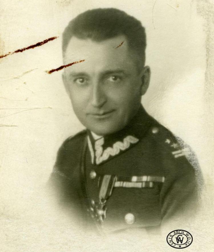 Generał Fieldorf zdjęcie porównawcze.jpg