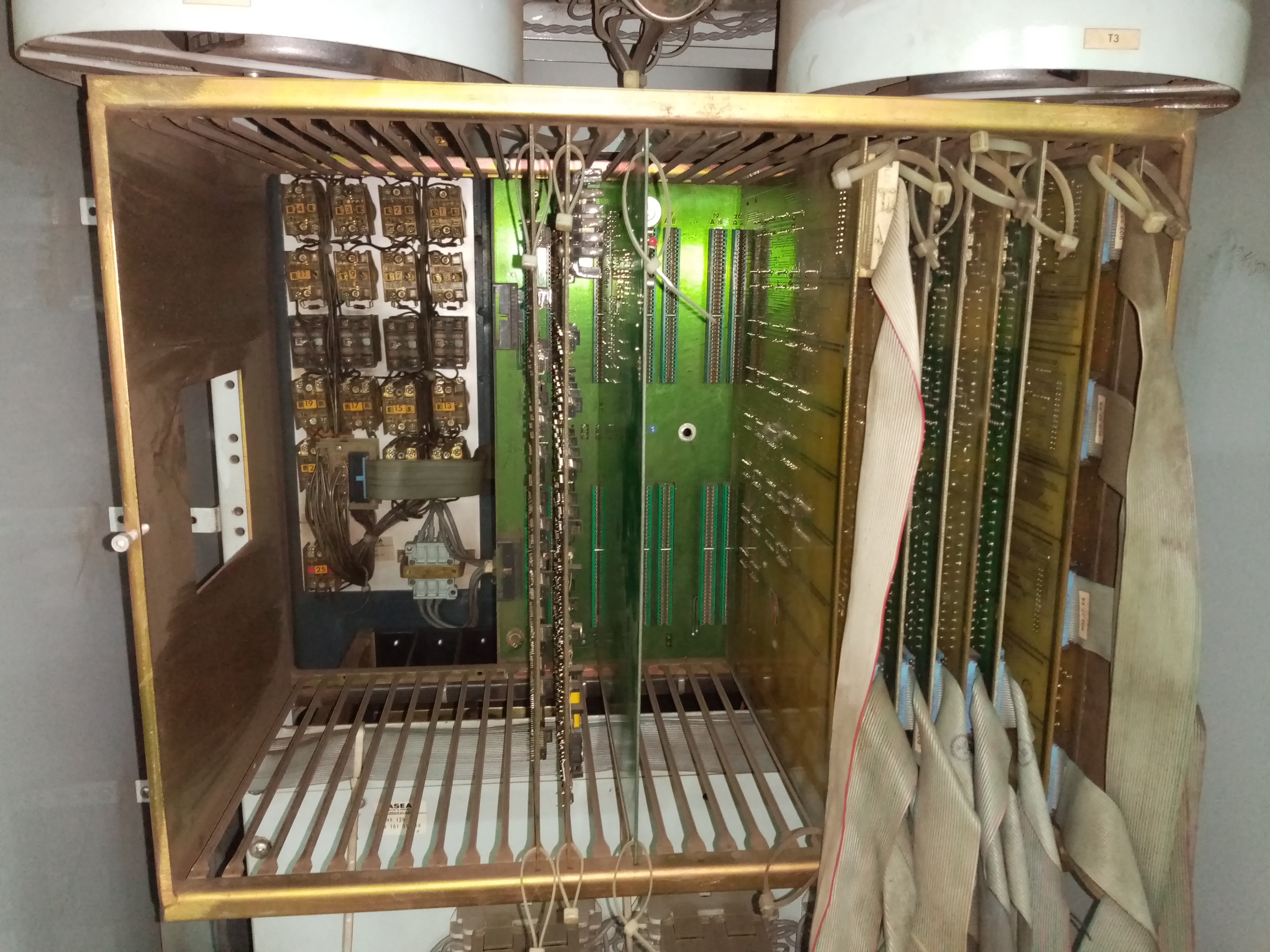 Robot Inside back up.jpg