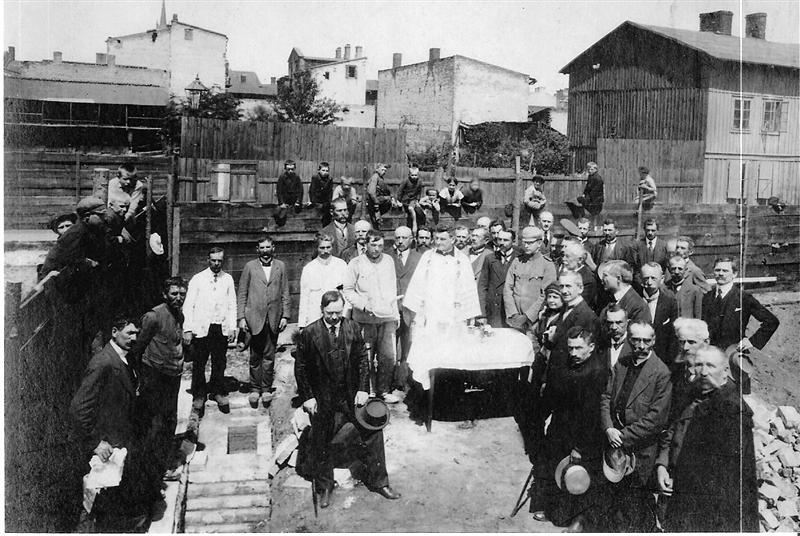 skanuj0003 (Medium).jpg