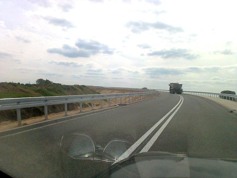 Wiadukt w kierunku Błonia.jpg