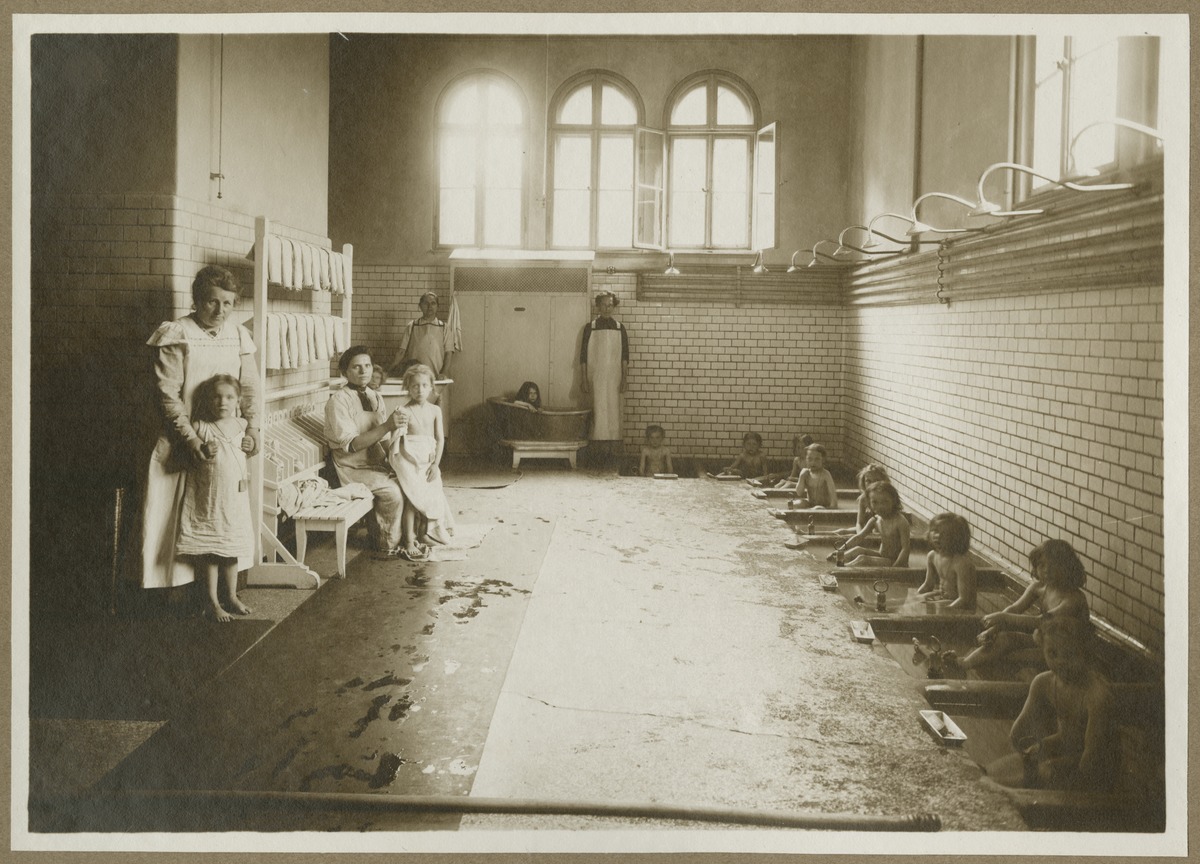 Ochronka mycie dzieci.jpg