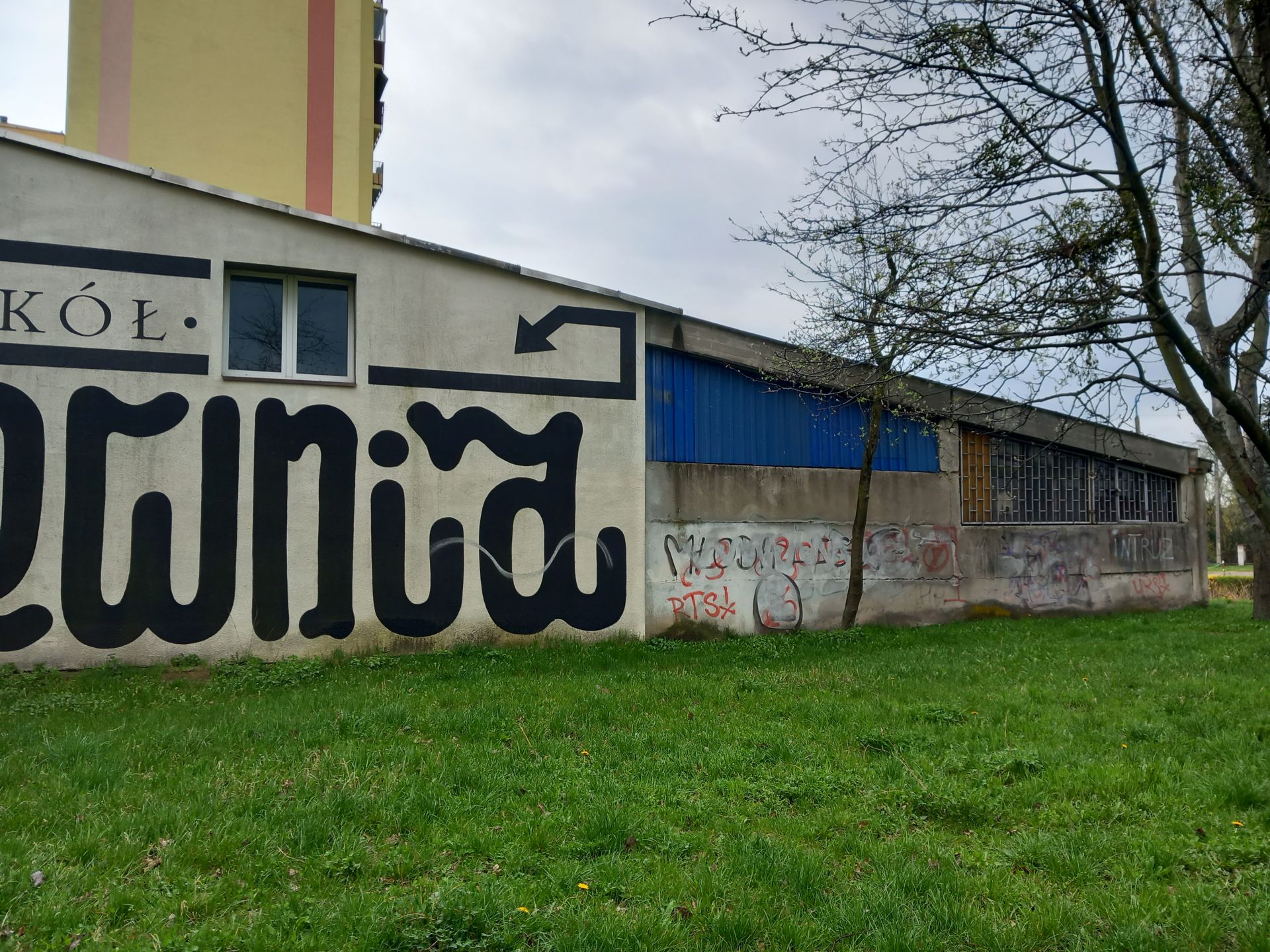 Miasto Sprayem Malowane 01.jpg