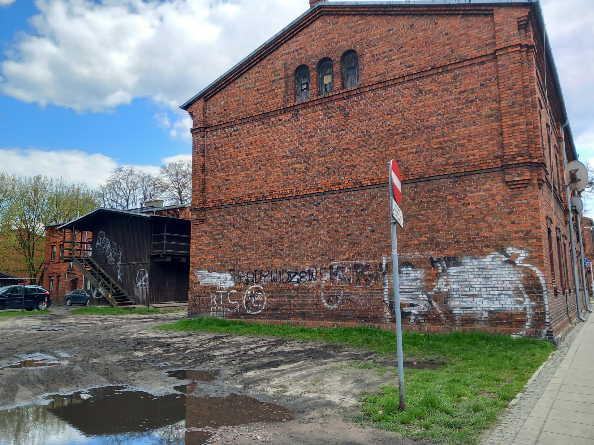 Miasto Sprayem Malowane 15.jpg