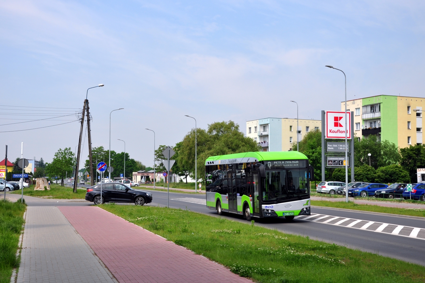 autobus elektryczny.jpg