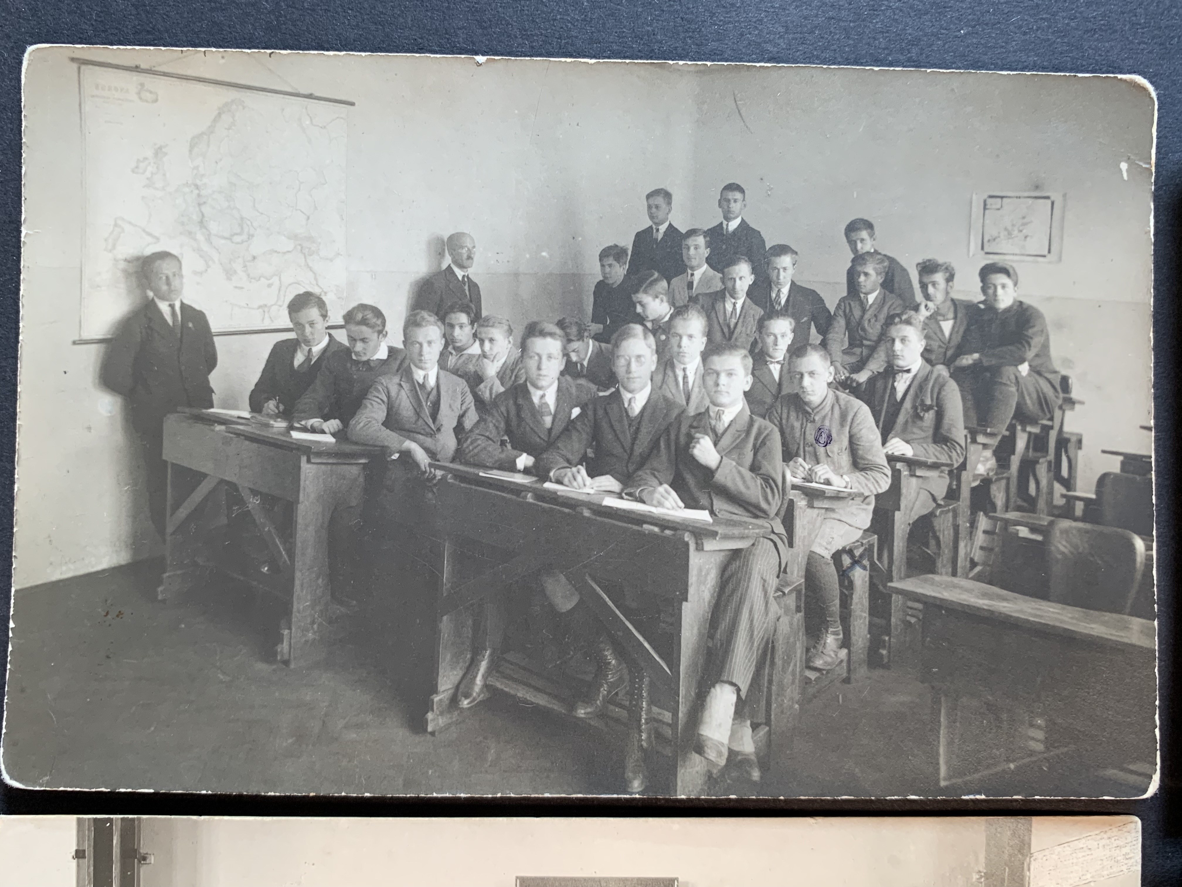 Szkoła powszechna a.jpg