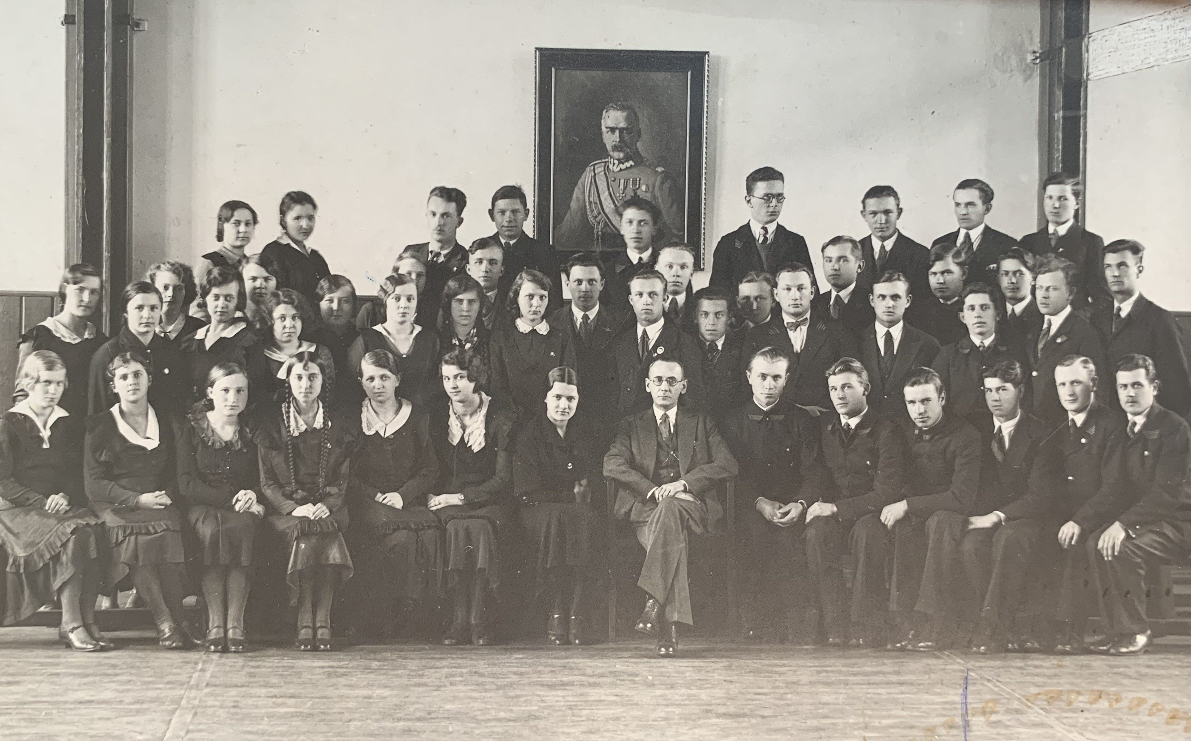 Szkoła powszechna c.jpg