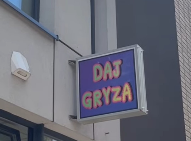 Daj Gryza.jpg