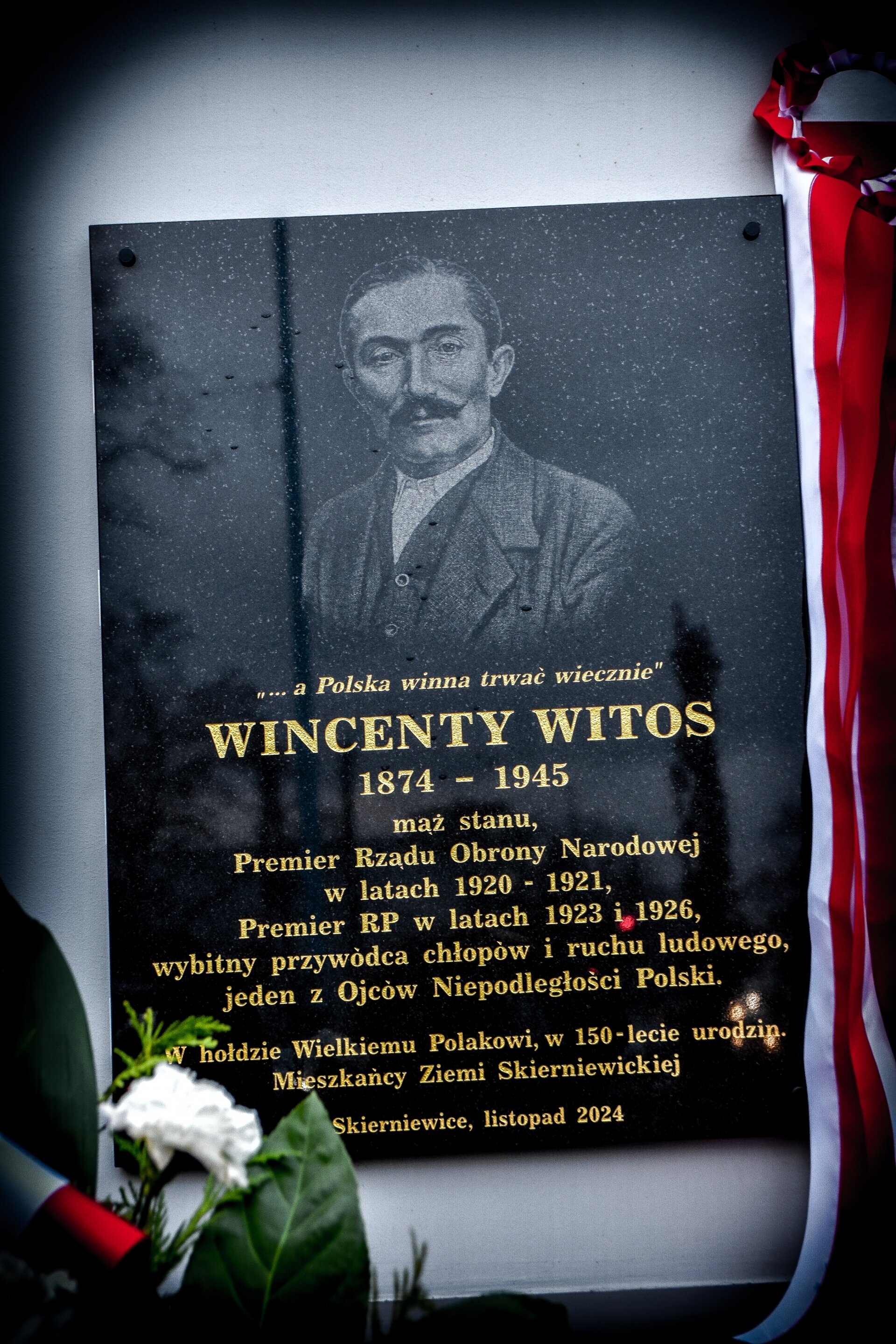 Wincenty Witos tablica.jpg