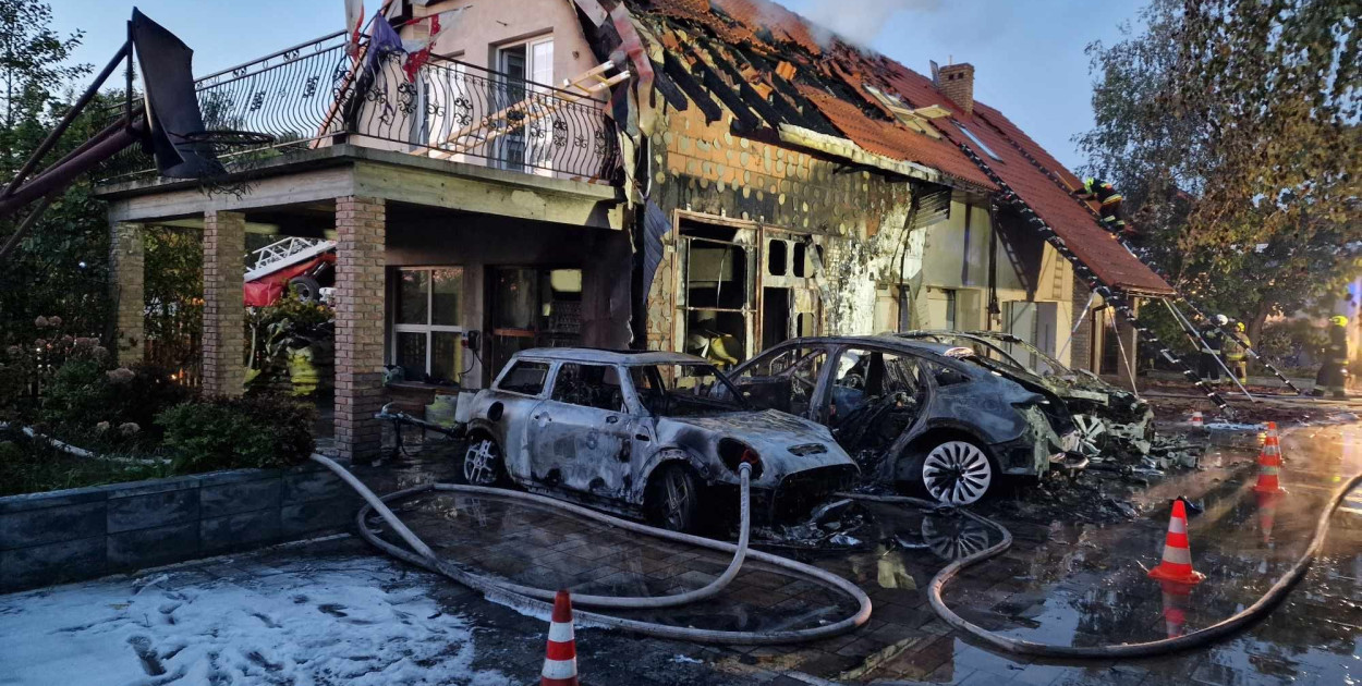 Posesja z nowego spalenia nowe kozłowice.jpg