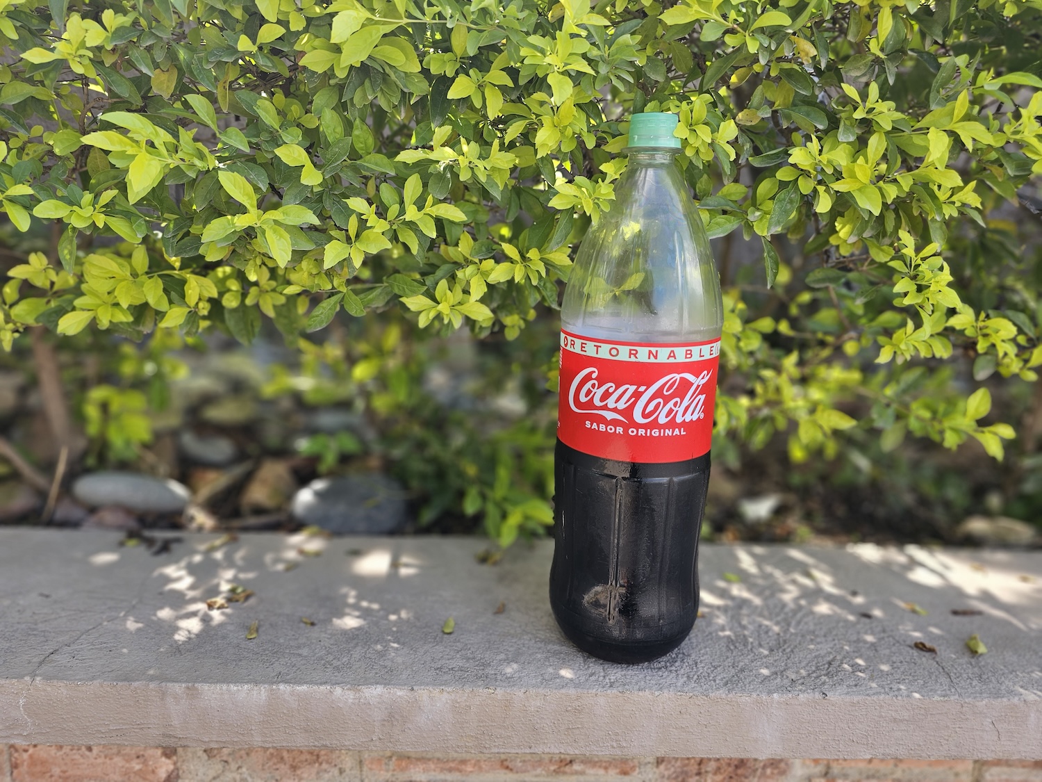 Zwrotna butelka coli meksyk.jpg